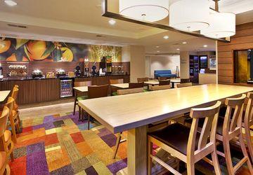 Fairfield Inn Ann Arbor Bagian luar foto