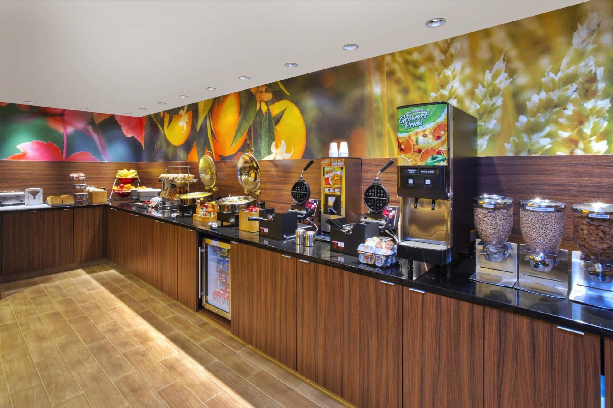 Fairfield Inn Ann Arbor Bagian luar foto