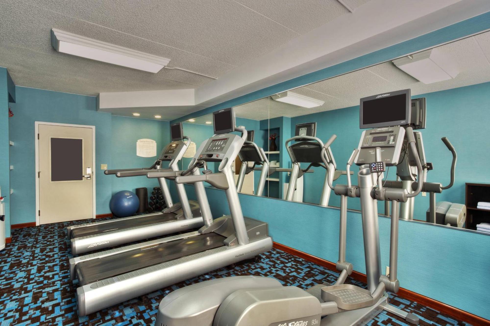 Fairfield Inn Ann Arbor Bagian luar foto